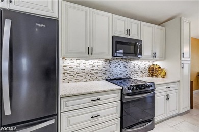 Wow! This is the Florida lifestyle you have been waiting for! - photo 13