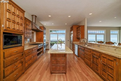 Chinook Estates, built in 1978, HOA $375 per year. 5.82 acres - photo 22