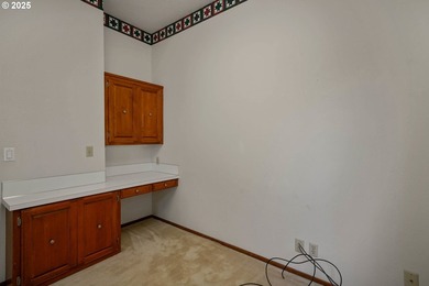Chinook Estates, built in 1978, HOA $375 per year. 5.82 acres - photo 43