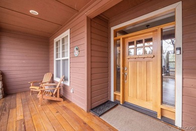 Welcome to this beautiful 4-bedroom, 3-bath mountain retreat - photo 6