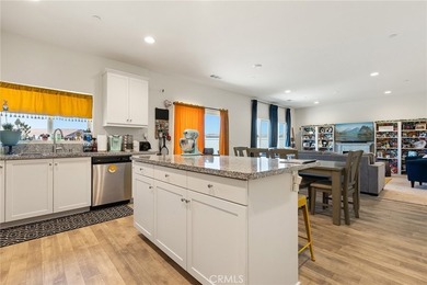 Welcome to this beautiful home located in the highly desirable - photo 6