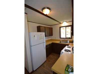 Cute and full of character, this cozy 3-bedroom, 1-bath in town - photo 9