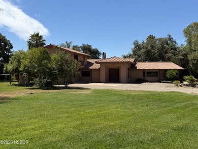 Discover an extraordinary opportunity in the heart of Santa Ynez - photo 4