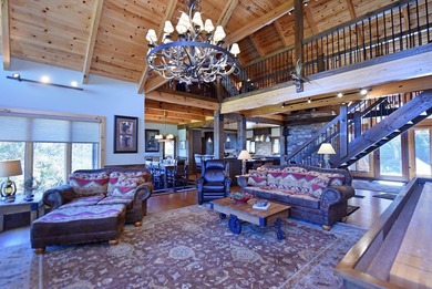 Your Perfect Mountain Escape! Daisy Log is Luxury at its finest - photo 11