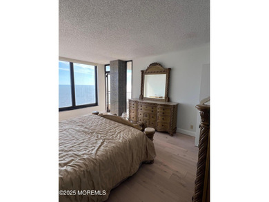 PENTHOUSE W/OCEAN VIEWS... this 2 bed/2 bath luxury penthouse