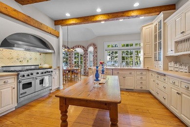 An extraordinary French inspired luxury estate gracing Green - photo 14