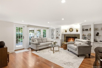 Welcome home to 61 Viola Drive, a pristine, move-in-ready redone - photo 15