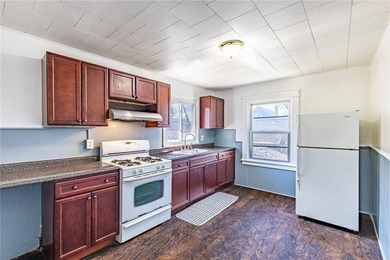 This two-family home offers a fantastic investment or - photo 15