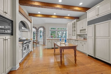 An extraordinary French inspired luxury estate gracing Green - photo 16