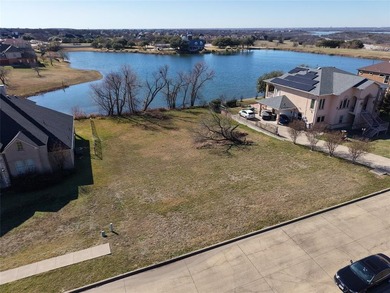 Discover the potential of 307 Golden Pond Drive, Cedar Hill, TX - photo 3