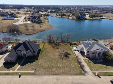 Discover the potential of 307 Golden Pond Drive, Cedar Hill, TX - photo 5