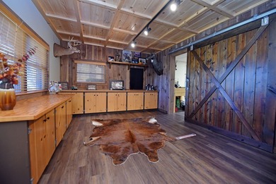 Your Perfect Mountain Escape! Daisy Log is Luxury at its finest - photo 46