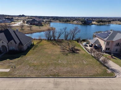Discover the potential of 307 Golden Pond Drive, Cedar Hill, TX - photo 8