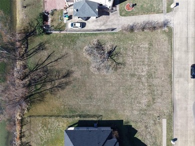 Discover the potential of 307 Golden Pond Drive, Cedar Hill, TX - photo 9