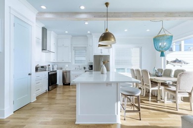 *Sellers offering a one-year competitive rental guarantee with - photo 3