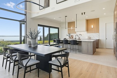 Elegance. Raffinement. Acces direct au lac. Cette residence - photo 14
