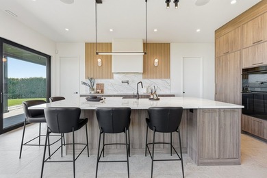 Elegance. Raffinement. Acces direct au lac. Cette residence - photo 15