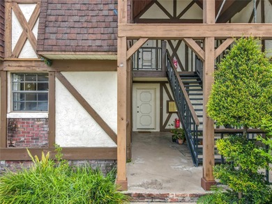 Lake Griffin Condo For Sale in Leesburg Florida