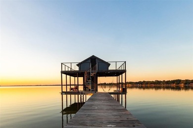 Lake Lot For Sale in Mabank, Texas