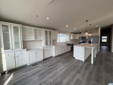 Experience Quality Community Living in Lavender Meadows. Within - photo 5