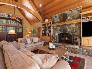 Perched on the prestigious Quail View bluff, this extraordinary - photo 10