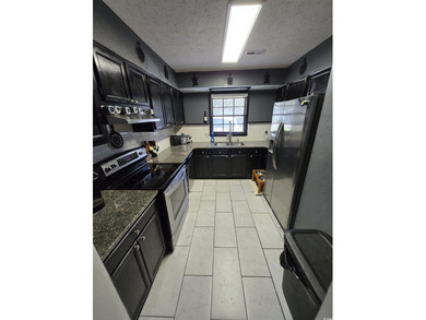 Great opportunity to own in the heart of Myrtle Beach inside the - photo 4