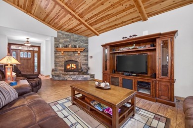 Refined Single-Story Custom Home in Prestigious Lake Almanor - photo 6