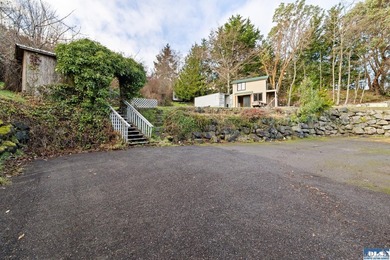 Wake up to breathtaking views of the Strait of Juan de Fuca - photo 52