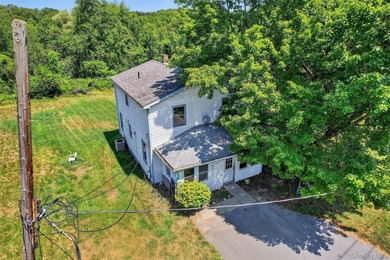 (private lake, pond, coastal) Home Sale Pending in Middletown New York