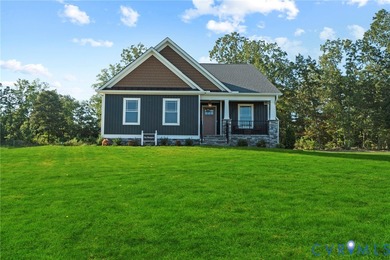 TO BE BUILT - Customize Your Dream Home in Hobbs Hole Section - photo 1