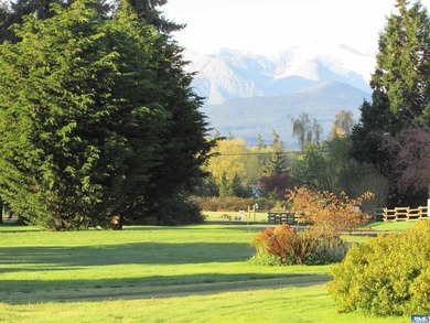 Enjoy a perfect blend of country serenity and modern convenience - photo 2