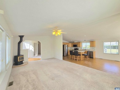 Enjoy a perfect blend of country serenity and modern convenience - photo 7