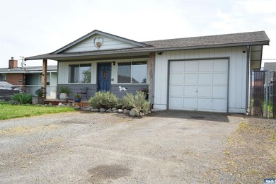 Charming Sequim Home with Modern Updates & Walkable Location - photo 4