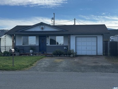 Charming Sequim Home with Modern Updates & Walkable Location - photo 5