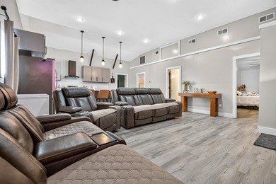 Escape to your own private country retreat on 13.33 breathtaking - photo 11