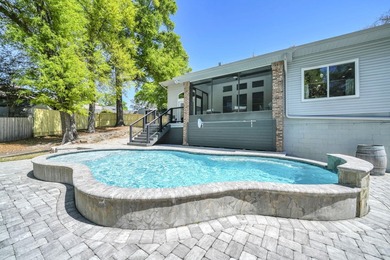 $ 19,100 PRICE IMPROVEMENT ! BREATHTAKING, POOL home tucked in a - photo 2