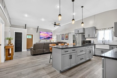 Escape to your own private country retreat on 13.33 breathtaking - photo 13