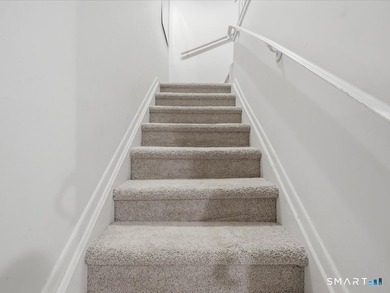 Welcome to easy living in Bridgeport's desirable North End! - photo 14
