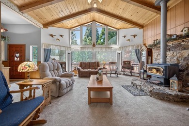 Beautifully situated in a prime Lake Almanor West location, this - photo 4
