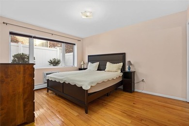 BEST VALUE TOWNHOUSE ALTERNATIVE UNDER $1M. Welcome to 3194 - photo 9