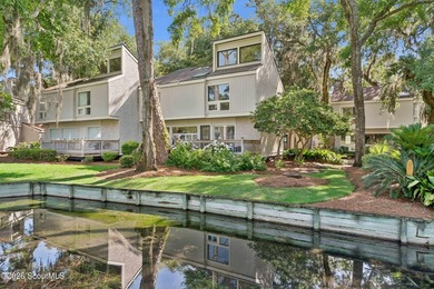 Nestled directly on the 1st Fairway of the prestigious Sea Palms - photo 1