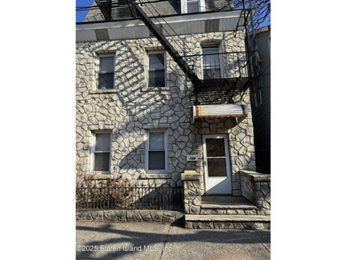 Located in a highly sought-after area near the courthouse and - photo 1