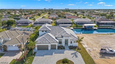 New construction! This 4-bedroom, 5-bathroom Gulf access - photo 24