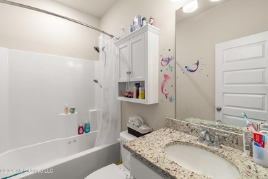 Spacious and full of potential, this 5-bedroom, 3-full-bath home - photo 34