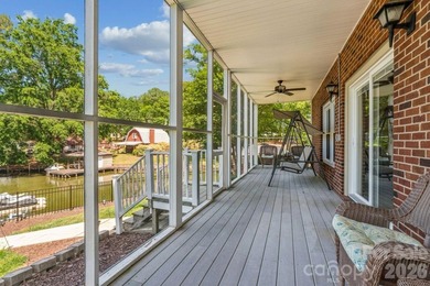 PRICE REDUCED!! Beautiful Lake Tillery home located in a - photo 35