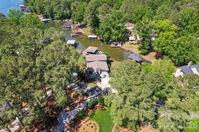PRICE REDUCED!! Beautiful Lake Tillery home located in a - photo 46