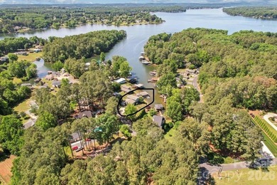 PRICE REDUCED!! Beautiful Lake Tillery home located in a - photo 47