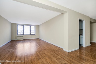 Completely renovated 2 bedroom condo, located in the Heart of - photo 6