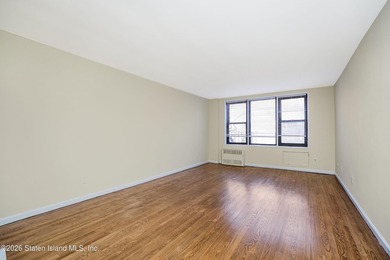 Completely renovated 2 bedroom condo, located in the Heart of - photo 8