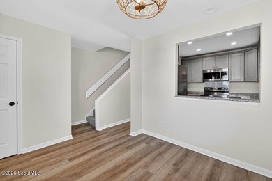 Beautifully Updated Coastal Condo with Pre-Paid HOA Dues! Here's - photo 5